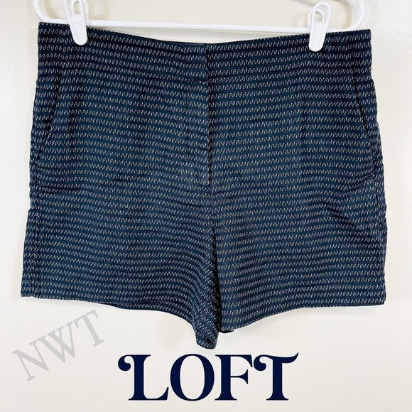 LOFT Navy Blue & White Striped Pattern Chino Shorts - Womens 10 - NWT - Picture 1 of 7